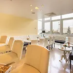 Trip Astoria Hotel Gotinga